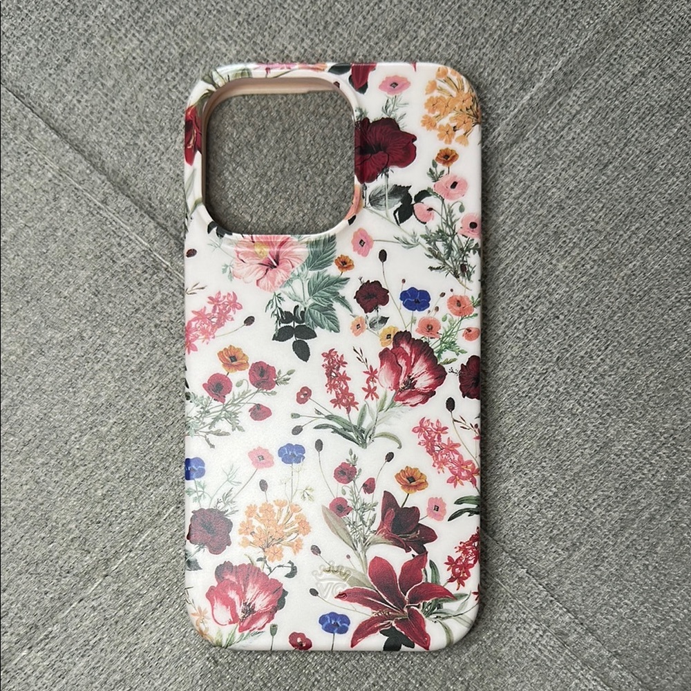 Nude Vintage Floral MagSafe Phone Case - iPhone 13 Pro